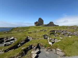 Details on how to visit Jarlshof in the shetland islands travel guide.